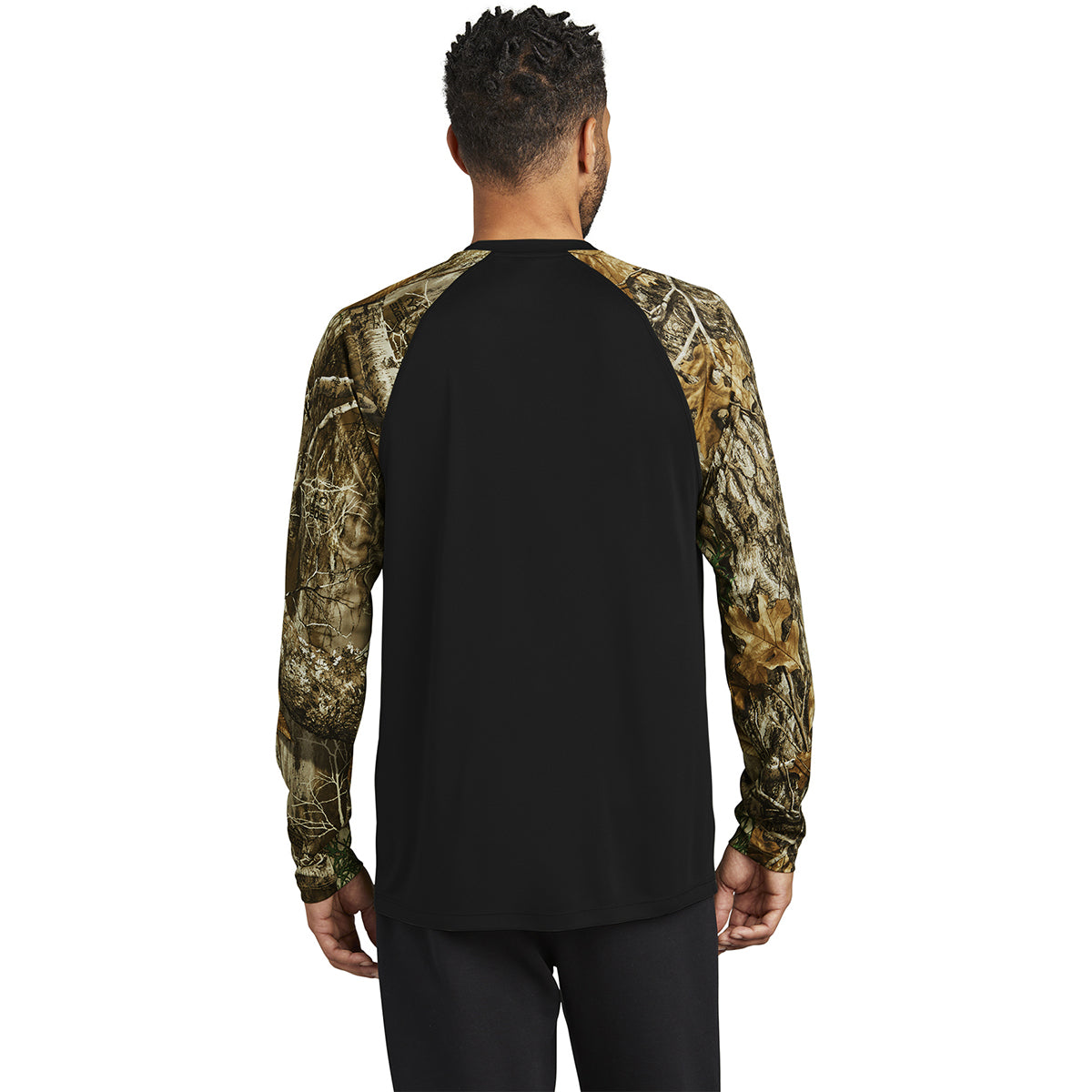 Russell Outdoors Men's Stylish Black/Realtree Edge Colorblock Long Sleeve Performance Tee