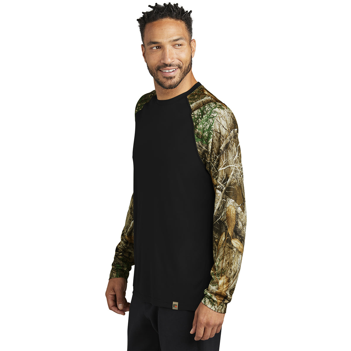 Russell Outdoors Men's Stylish Black/Realtree Edge Colorblock Long Sleeve Performance Tee