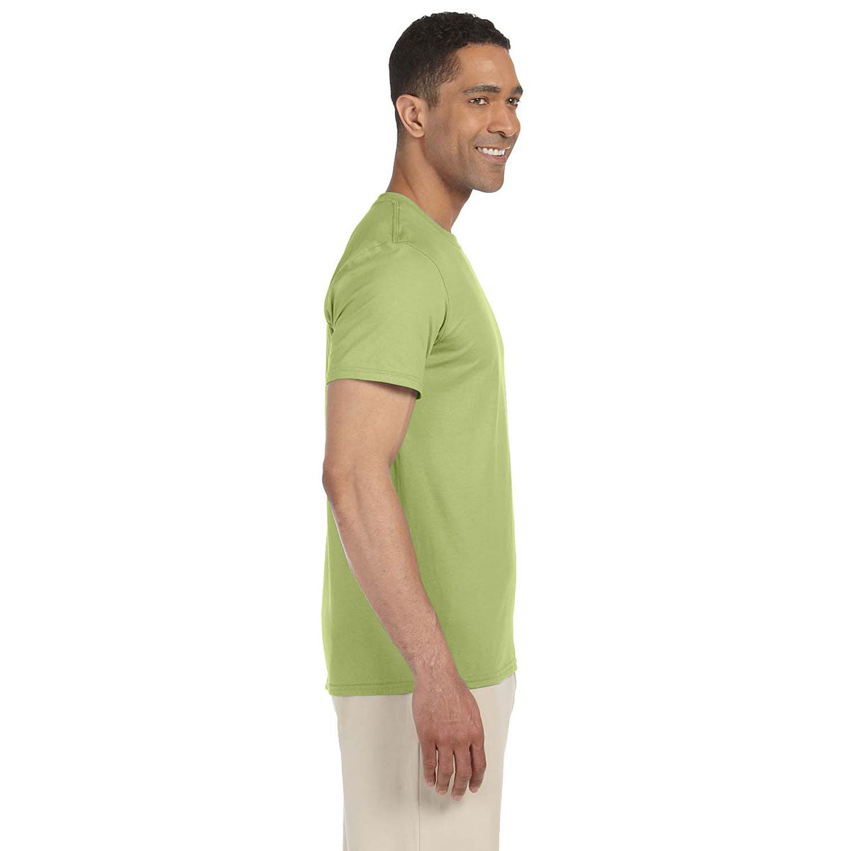 Gildan Men's Kiwi Softstyle 4.5 oz. T-Shirt - A Must-Have for Your Team